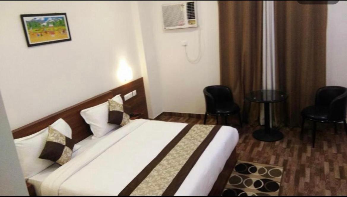 Aster Inn - Near Taj Mahal Агра Экстерьер фото